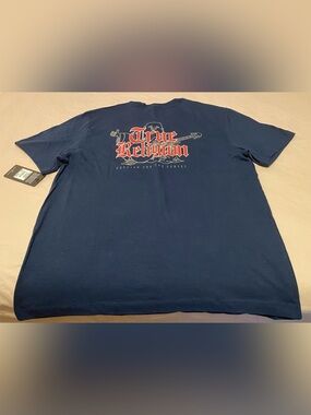 True Religion T-Shirt Size Large Men’s NWT